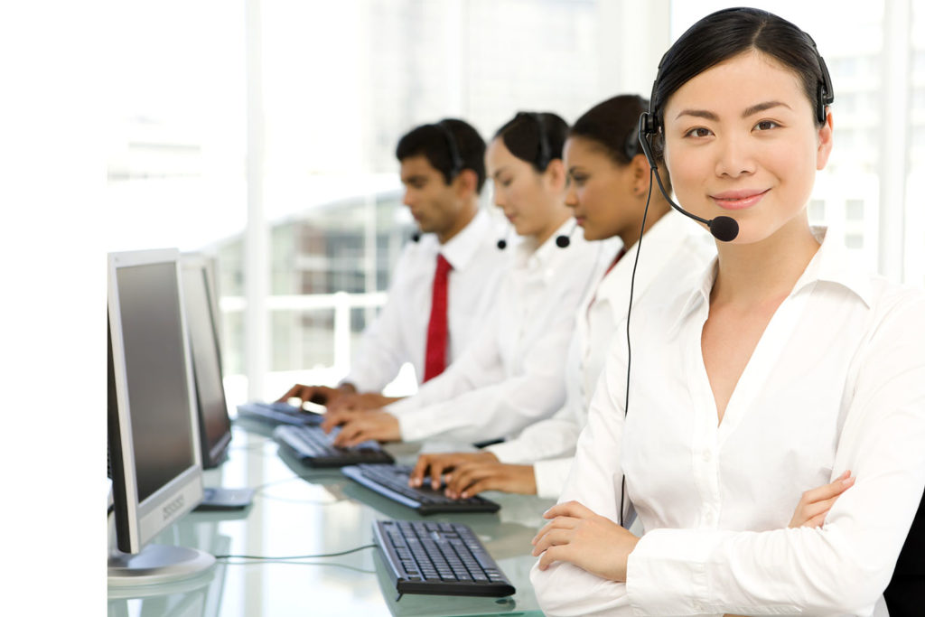 img-outsourcing-countries-china-call-center-agent-1024x683